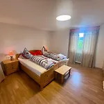 Frei 3 Budget Apartment *